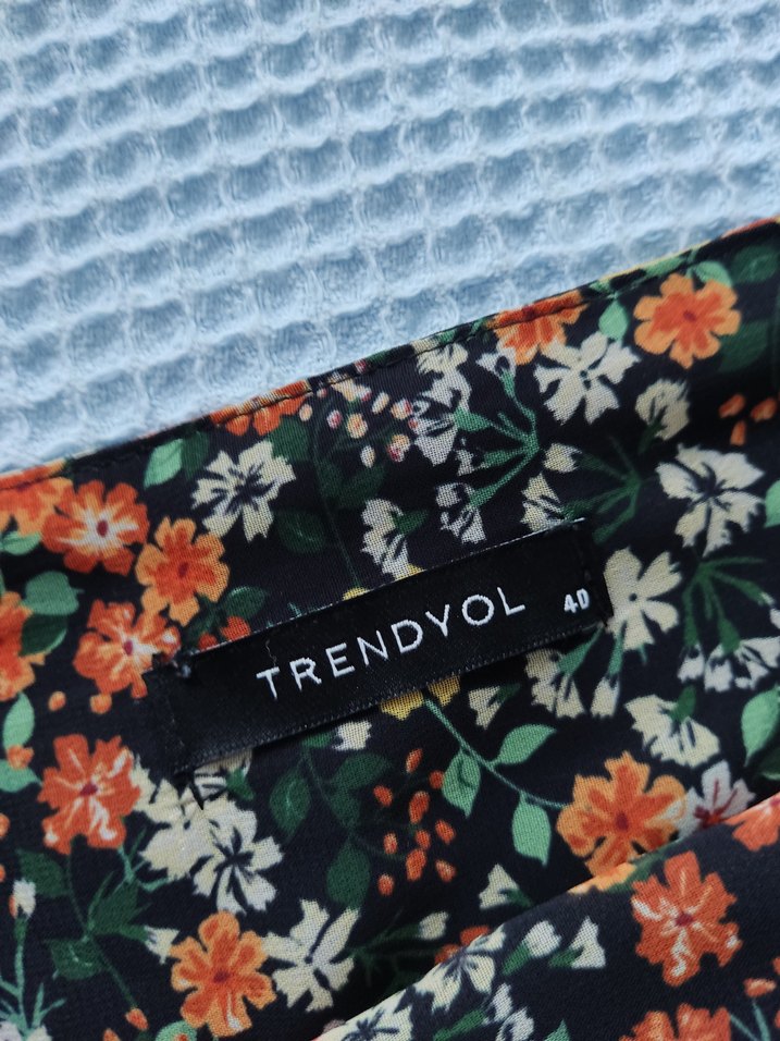 Trendyol mini etek - Görsel 2