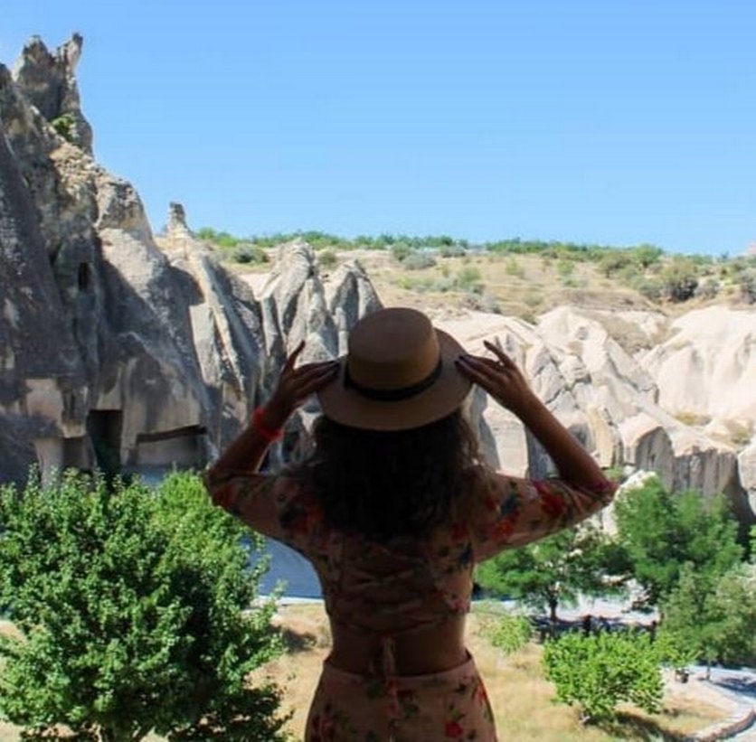 Pembe Çiçekli Kemerli Mini Elbise - Görsel 2