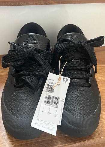 Adidas HİÇ KULLANILMADI ORJİNALL !!!