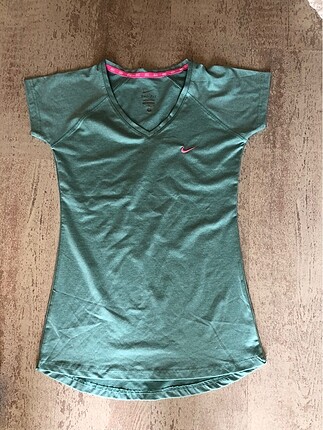 Nike spor üst