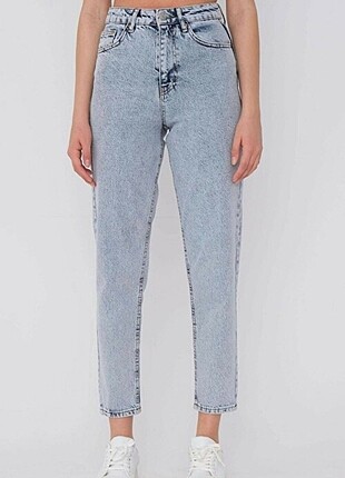 Mom jeans