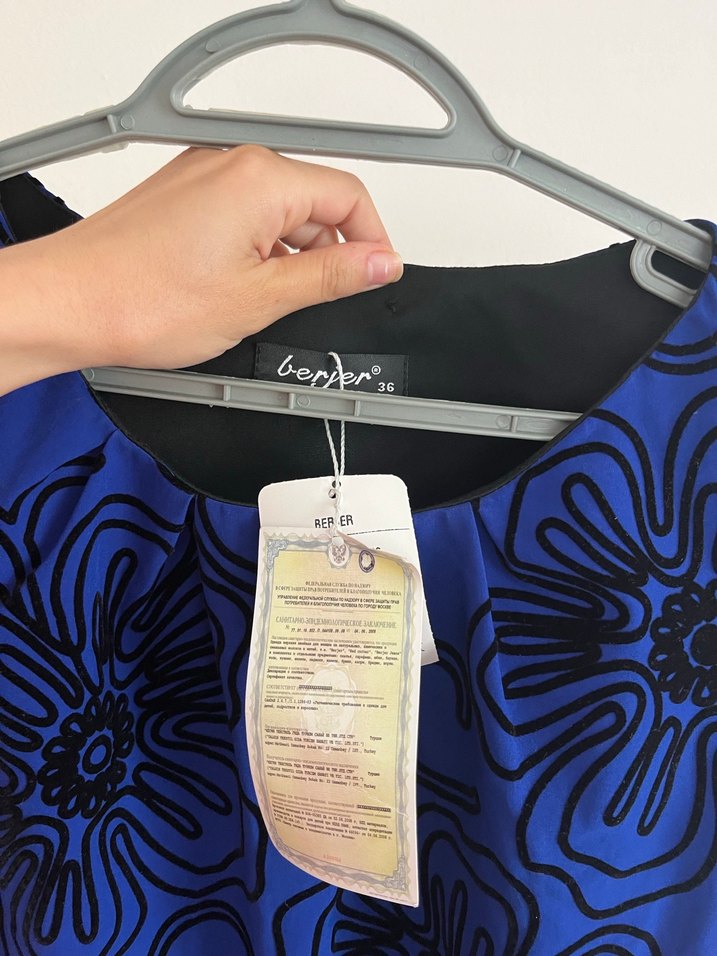 Kısa Kollu Mavi Baskılı Elbise - Görsel 2