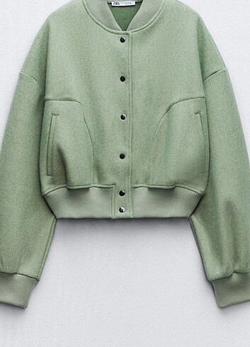 Zara L etiketli yeşil ceket