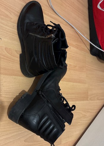 Erkek bot - Görsel 4