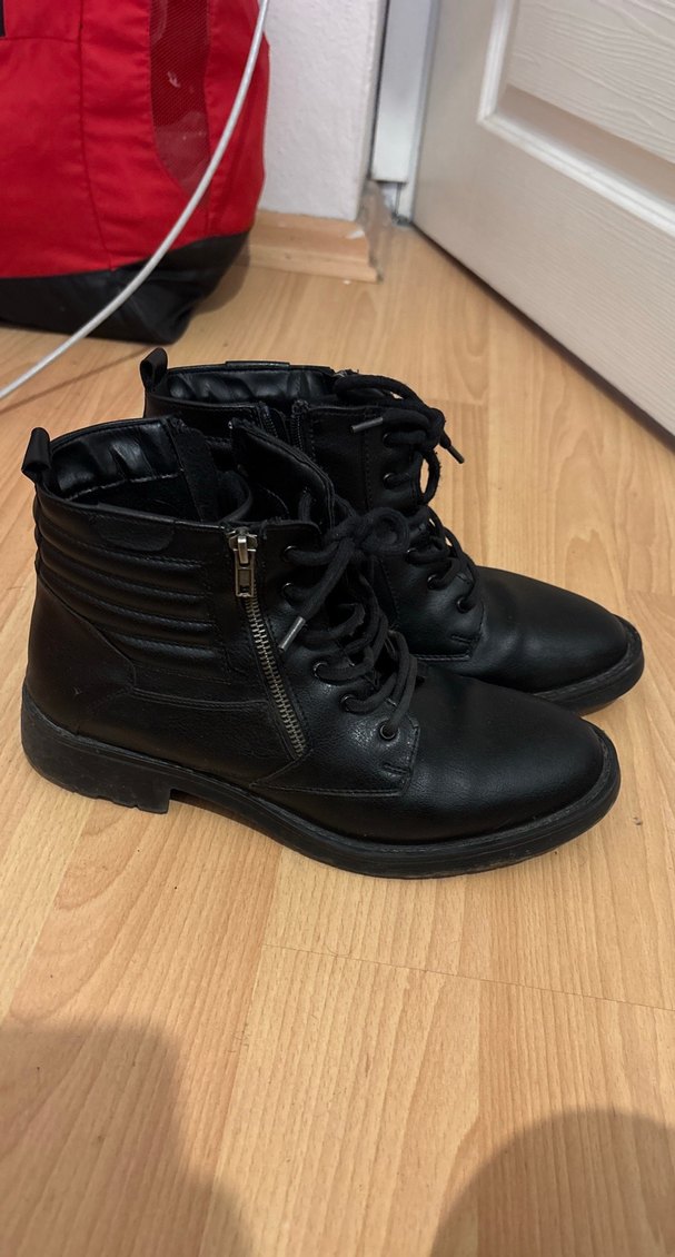 Erkek bot - Görsel 2