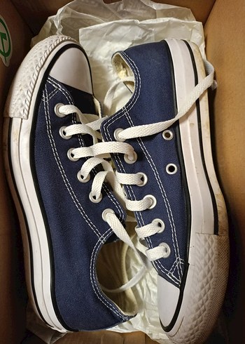 Converse 37