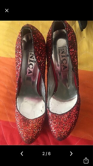 Çok şık ışıl ışıl bi ayakkabı - Görsel 2
