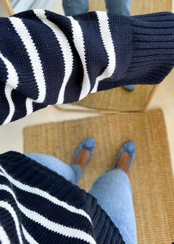 Lacivert Beyaz Çizgili Kadın Triko Kazak - Görsel 3