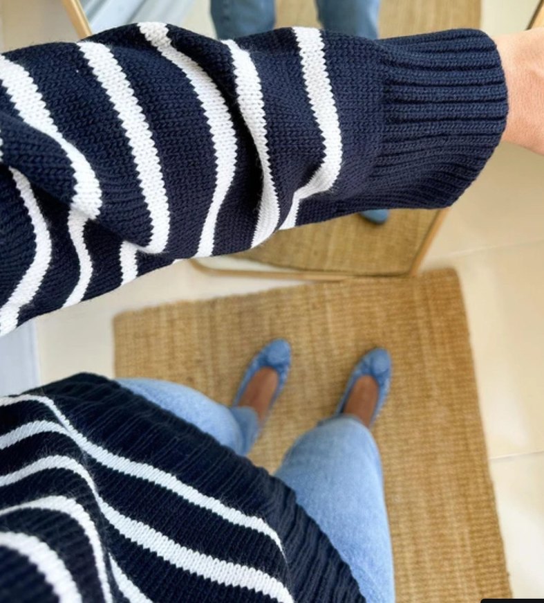 Lacivert Beyaz Çizgili Kadın Triko Kazak - Görsel 3