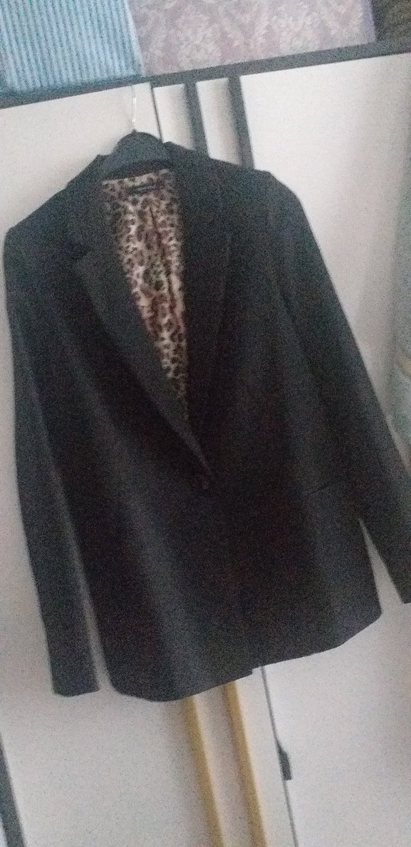 Kemer Detaylı Siyah Kadın Blazer Ceket - Görsel 2