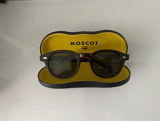 Moscot Gözlük
