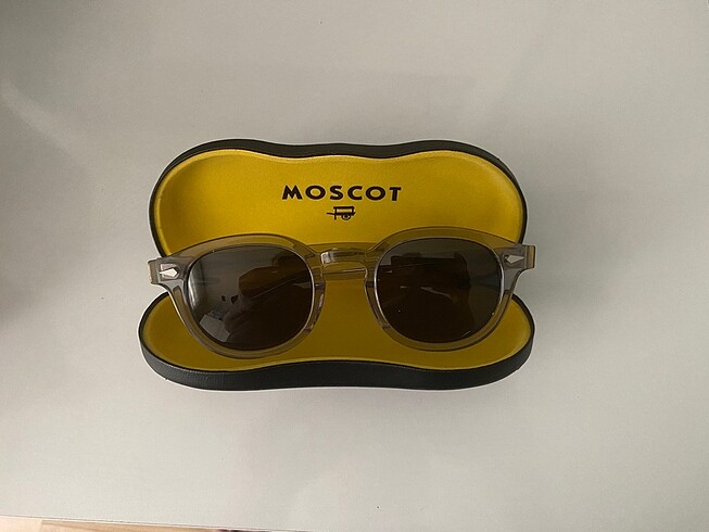 Moscot Gözlük