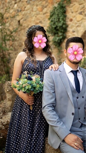 42 Beden Nişan , söz özel gün için abiye