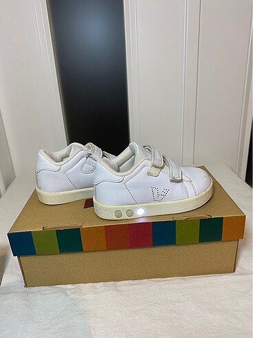 Vicco beyaz spor ayakkabı - Görsel 3