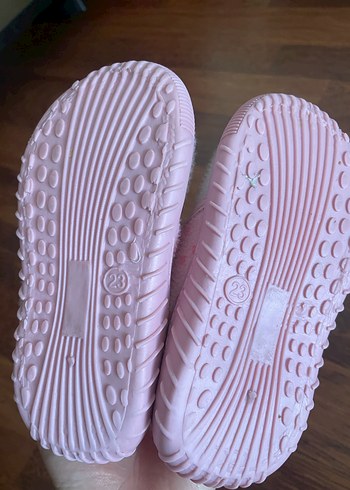 Kız Çocuk Pembe Nakışlı Sıcak Terlik - Görsel 3