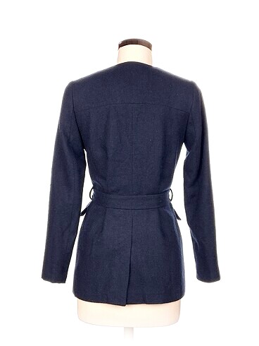 36 Beden Koton Blazer %70 İndirimli.