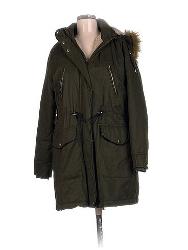 Stradivarius Mont %70 İndirimli.