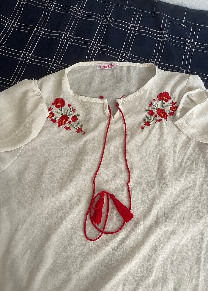 İnce bluz - Görsel 4