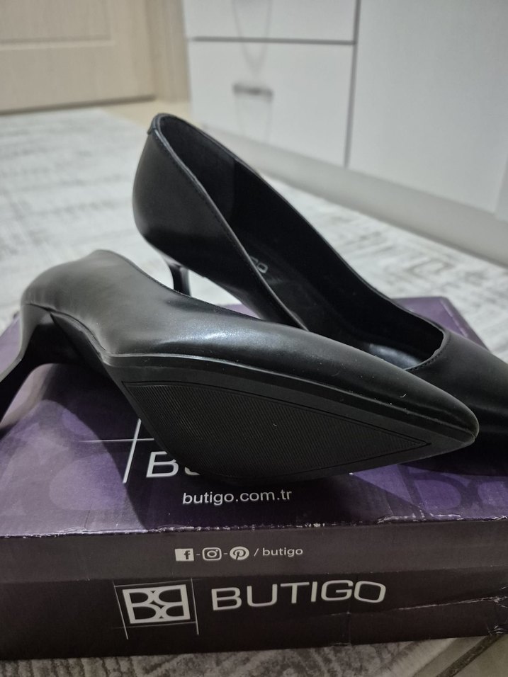 Butigo Siyah Topuklu Stiletto Kadın Ayakkabı - Görsel 2