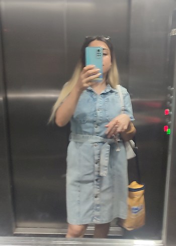 Mavi Kemerli Denim Midi Elbise