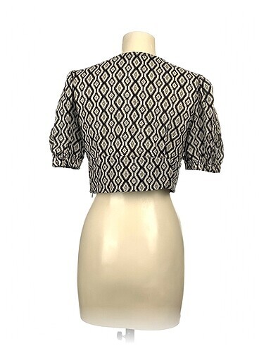 xl Beden PreLoved Bluz %70 İndirimli.