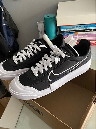 Nike Ayakkabı