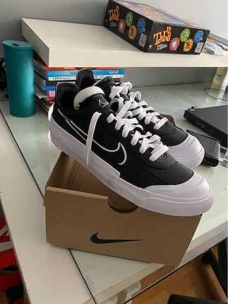 41 Beden Nike Ayakkabı