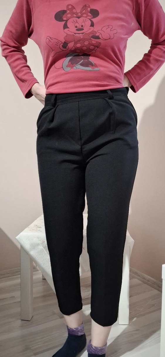 Kadın Siyah Pilili Kumaş Pantolon - Görsel 2