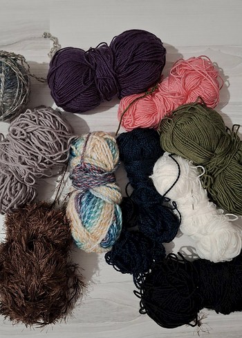 Bohem Tarzda Renkli Örgü İplikleri - Görsel 2