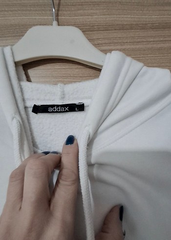 Beyaz Kapüşonlu Kadın Sweatshirt - Görsel 5