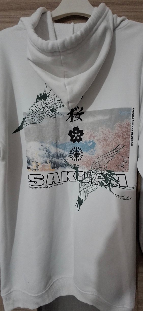 Beyaz Kapüşonlu Kadın Sweatshirt - Görsel 3