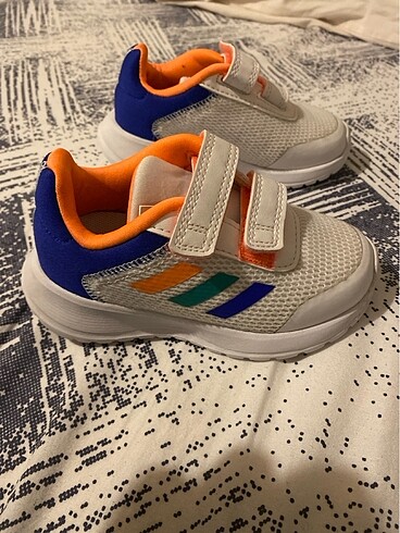 Adidas bebek spor ayakkabı
