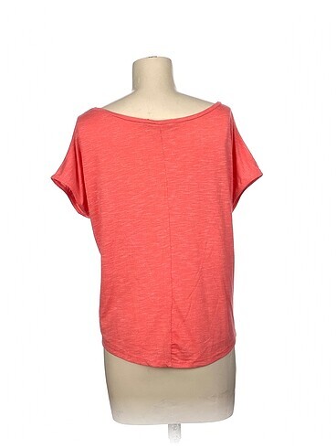 l Beden LC Waikiki T-shirt %70 İndirimli.