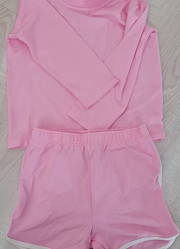 18-24 Ay Beden H&M KIZ BEBEK MAYO 1.,5-2 YAŞ