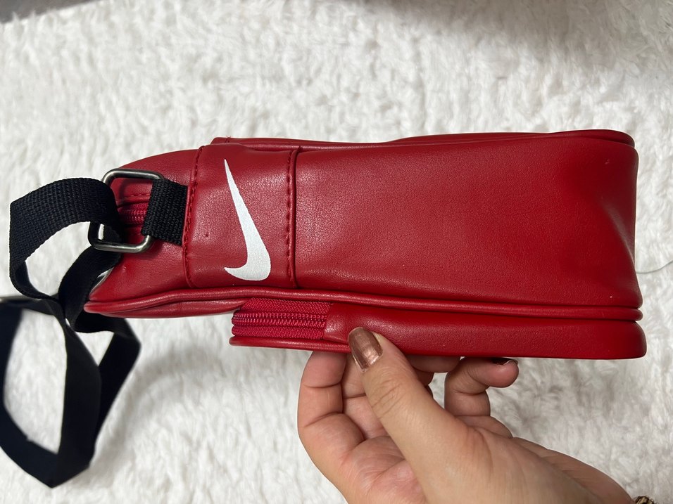 Kırmızı Fermuarlı  Kol Çantası - Görsel 3