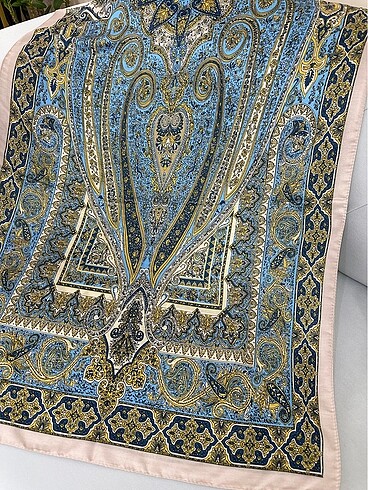 Etnik desen şal