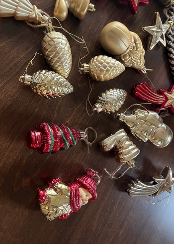 Kırmızı ve Altın Yılbaşı Süsleri Seti - Görsel 4