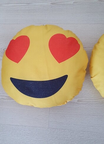 Beden sarı Renk Emoje yastıklar