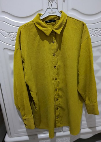 Sarı Düğmeli Keten Gömlek - Görsel 2