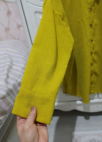 Sarı Düğmeli Keten Gömlek - Görsel 4