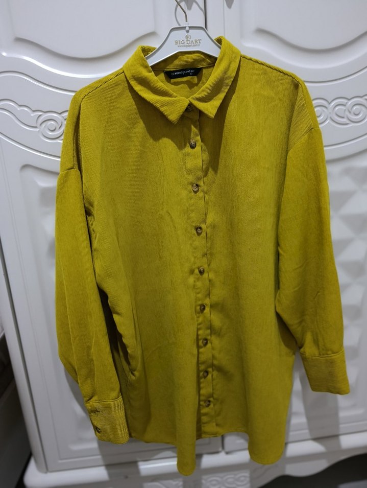 Sarı Düğmeli Keten Gömlek - Görsel 2