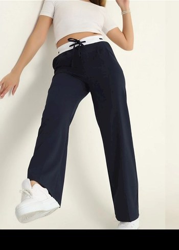 Kemer Detaylı Lacivert Kadın pantolon - Görsel 2