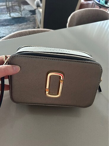 Marc Jacobs Marc Jacobs gri crossbody çanta