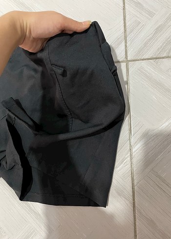m Beden siyah Renk Şık Siyah Etek Görünümlü Şort