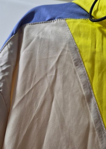 Uzun Beyaz Kadın Yağmurluk Yüksek Yaka - Görsel 5