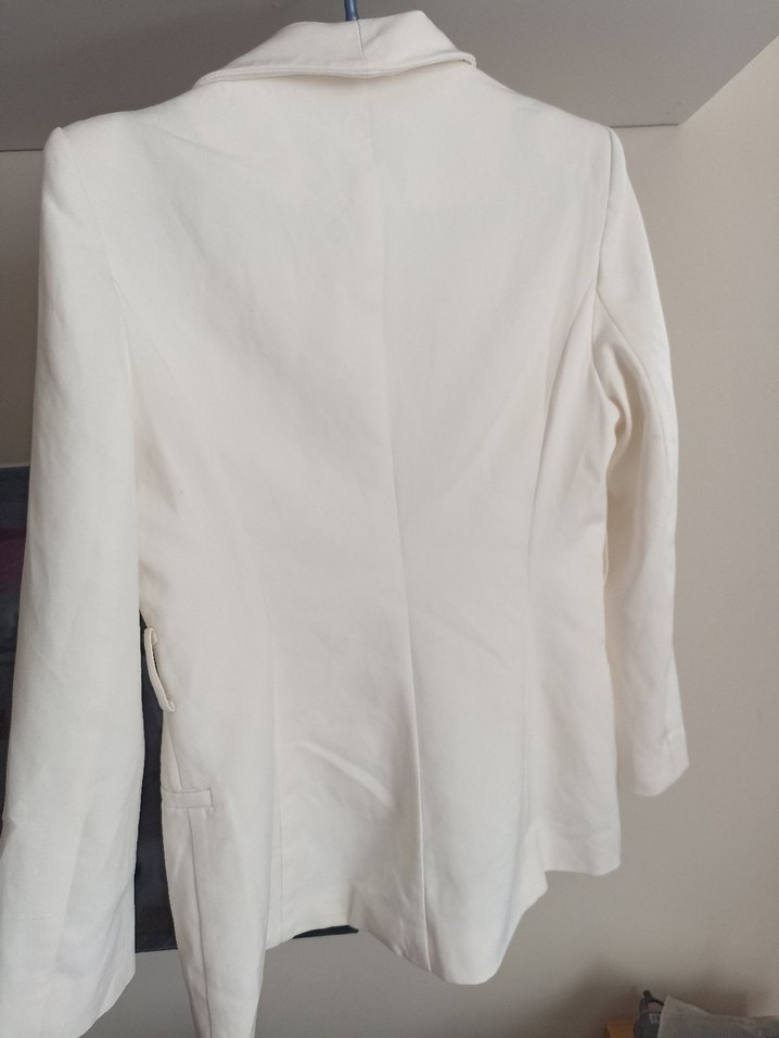 Düğmeli Beyaz Keten Kadın Blazer Ceket - Görsel 2