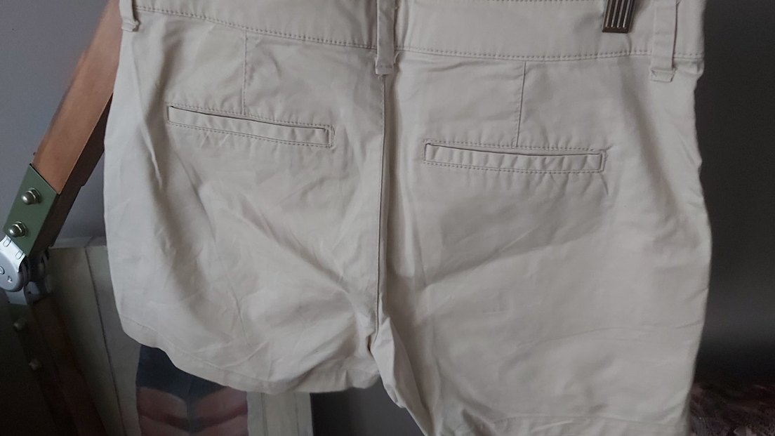 gap bej şort bi yikanacak  dolap beklemesin - Görsel 5