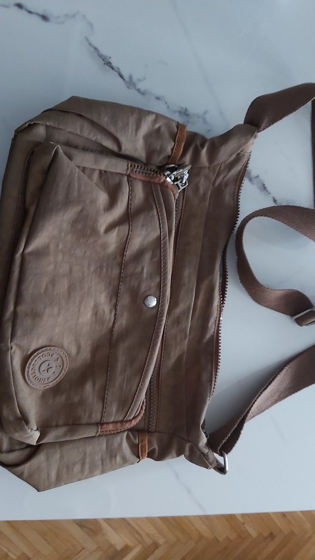 çantalı yağmurluk Gezi  çantada hediyedir - Görsel 5