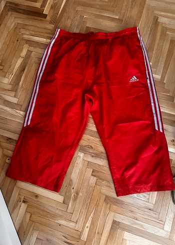 Adidas ürünü