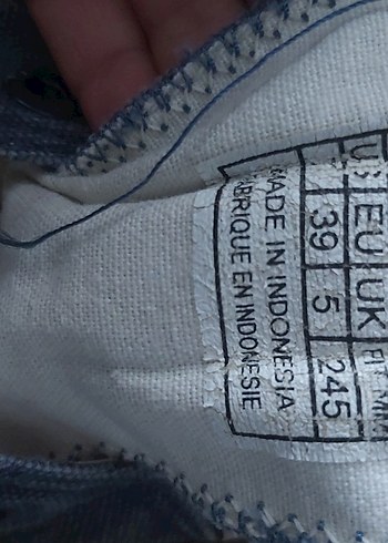 37,5 Beden mavi Renk Makul ürün